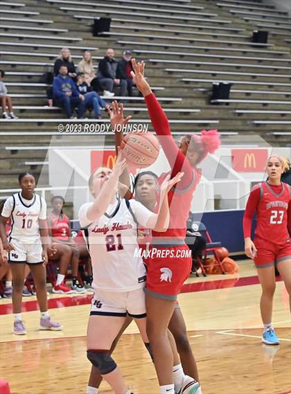 Thumbnail 2 in Hardin Jefferson vs Cypress Lake (McDonald's Texas Invitational) photogallery.