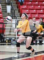 Photo from the gallery "Salem vs. Hackett (AAA 3A State Playoffs 1st round)"