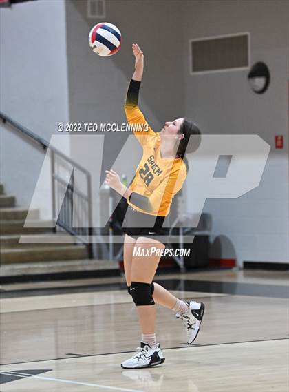 Thumbnail 3 in Salem vs. Hackett (AAA 3A State Playoffs 1st round) photogallery.
