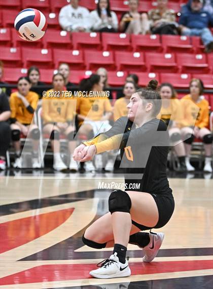 Thumbnail 2 in Salem vs. Hackett (AAA 3A State Playoffs 1st round) photogallery.