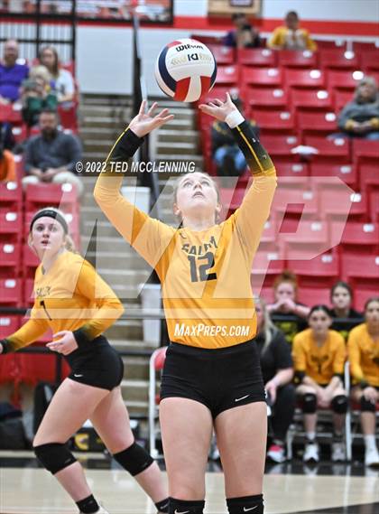 Thumbnail 2 in Salem vs. Hackett (AAA 3A State Playoffs 1st round) photogallery.