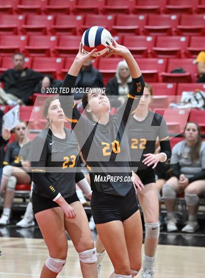 Thumbnail 1 in Salem vs. Hackett (AAA 3A State Playoffs 1st round) photogallery.