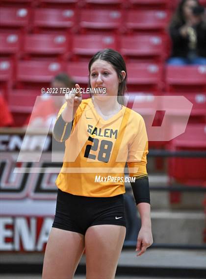 Thumbnail 3 in Salem vs. Hackett (AAA 3A State Playoffs 1st round) photogallery.