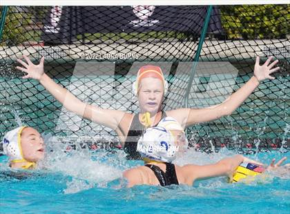Thumbnail 3 in Arroyo Grande vs Clovis (NorCal Invitational) photogallery.