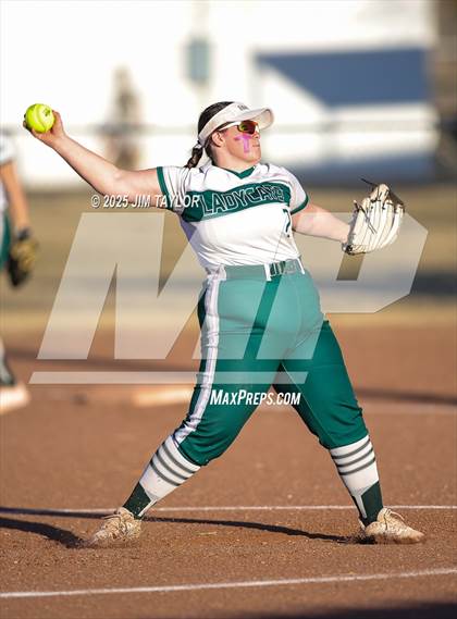 Thumbnail 1 in Maypearl @ Santo photogallery.