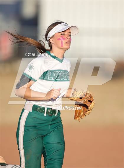 Thumbnail 1 in Maypearl @ Santo photogallery.