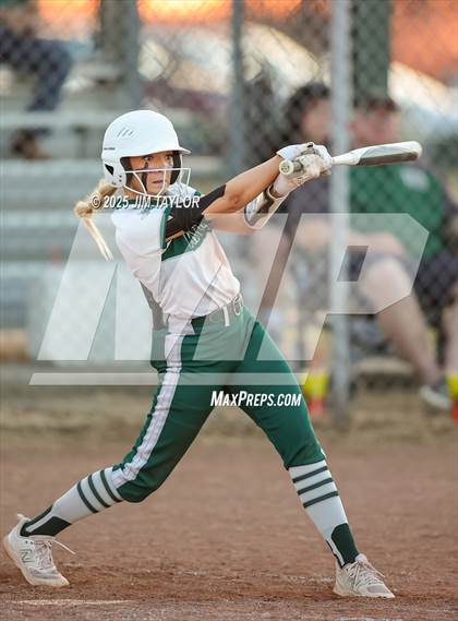 Thumbnail 1 in Maypearl @ Santo photogallery.