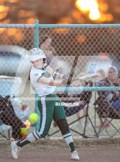 Thumbnail 1 in Maypearl @ Santo photogallery.