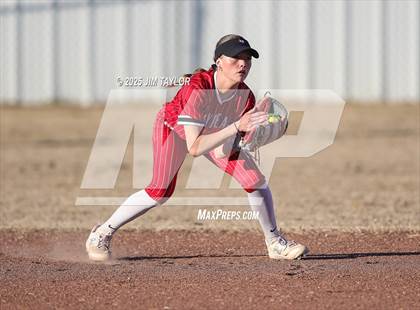 Thumbnail 2 in Maypearl @ Santo photogallery.
