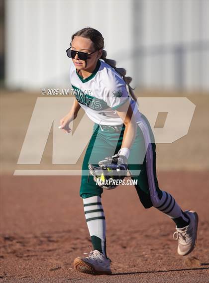 Thumbnail 3 in Maypearl @ Santo photogallery.