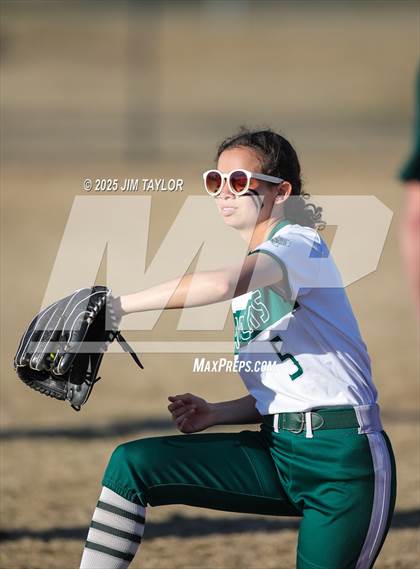 Thumbnail 1 in Maypearl @ Santo photogallery.