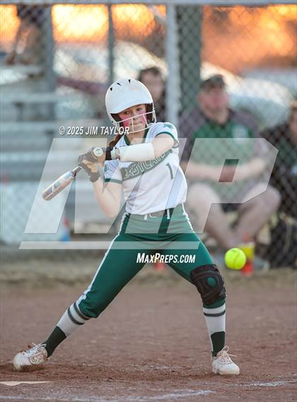 Thumbnail 2 in Maypearl @ Santo photogallery.