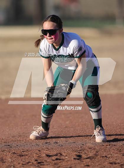 Thumbnail 3 in Maypearl @ Santo photogallery.