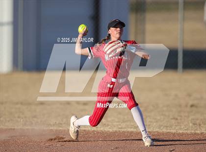 Thumbnail 1 in Maypearl @ Santo photogallery.