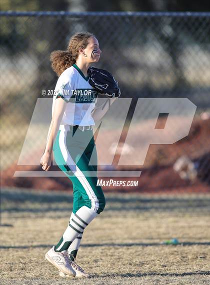 Thumbnail 1 in Maypearl @ Santo photogallery.