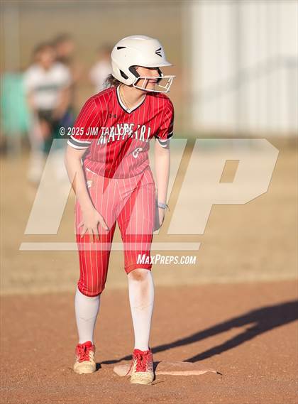 Thumbnail 2 in Maypearl @ Santo photogallery.