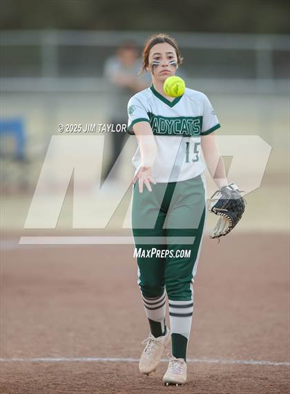 Thumbnail 2 in Maypearl @ Santo photogallery.