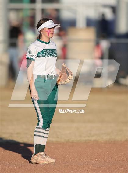 Thumbnail 1 in Maypearl @ Santo photogallery.