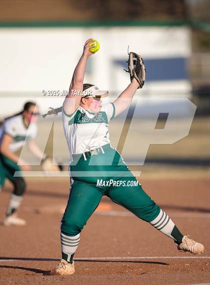 Thumbnail 1 in Maypearl @ Santo photogallery.