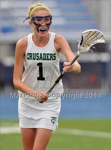 Thumbnail 2 in Estero vs. Tampa Catholic (State Playoffs) photogallery.