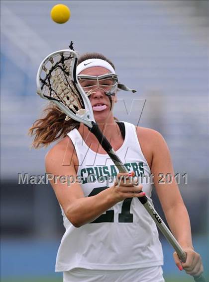 Thumbnail 2 in Estero vs. Tampa Catholic (State Playoffs) photogallery.
