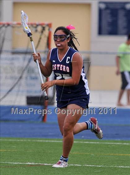 Thumbnail 2 in Estero vs. Tampa Catholic (State Playoffs) photogallery.