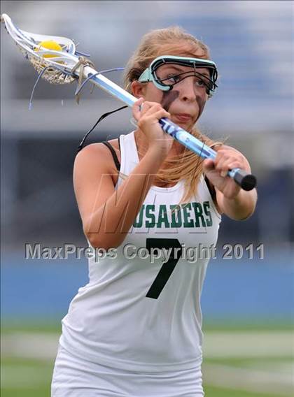 Thumbnail 1 in Estero vs. Tampa Catholic (State Playoffs) photogallery.