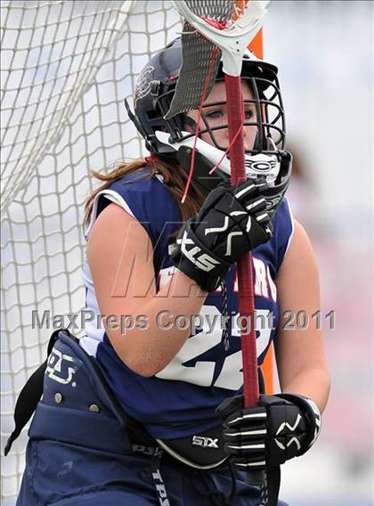 Thumbnail 1 in Estero vs. Tampa Catholic (State Playoffs) photogallery.