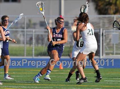 Thumbnail 1 in Estero vs. Tampa Catholic (State Playoffs) photogallery.