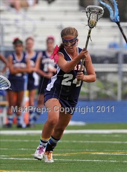 Thumbnail 1 in Estero vs. Tampa Catholic (State Playoffs) photogallery.