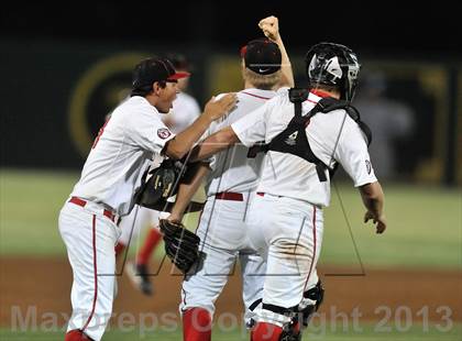Thumbnail 1 in Los Alamitos vs. Harvard-Westlake (CIF-SS D1 Semi-Final) photogallery.