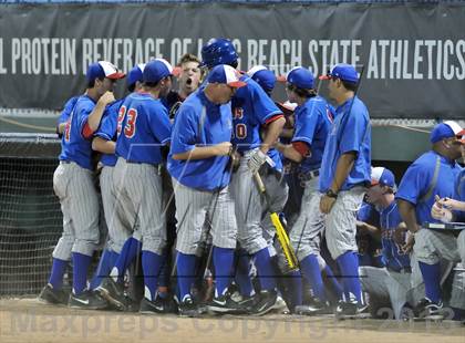 Thumbnail 2 in Los Alamitos vs. Harvard-Westlake (CIF-SS D1 Semi-Final) photogallery.