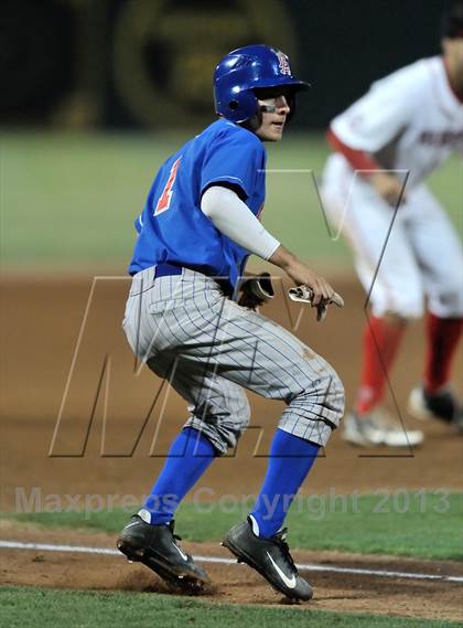 Thumbnail 2 in Los Alamitos vs. Harvard-Westlake (CIF-SS D1 Semi-Final) photogallery.