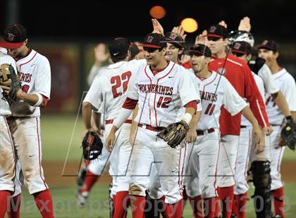 Thumbnail 1 in Los Alamitos vs. Harvard-Westlake (CIF-SS D1 Semi-Final) photogallery.