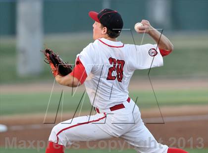 Thumbnail 1 in Los Alamitos vs. Harvard-Westlake (CIF-SS D1 Semi-Final) photogallery.