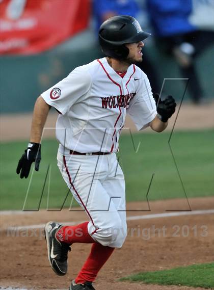 Thumbnail 2 in Los Alamitos vs. Harvard-Westlake (CIF-SS D1 Semi-Final) photogallery.