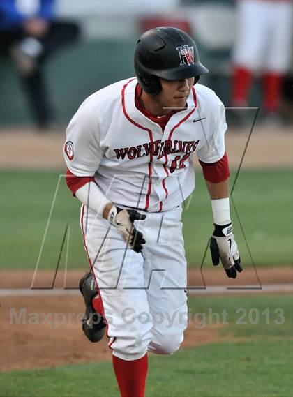 Thumbnail 2 in Los Alamitos vs. Harvard-Westlake (CIF-SS D1 Semi-Final) photogallery.