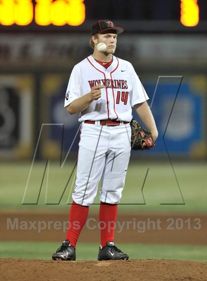 Thumbnail 1 in Los Alamitos vs. Harvard-Westlake (CIF-SS D1 Semi-Final) photogallery.