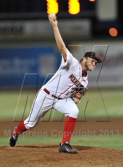 Thumbnail 3 in Los Alamitos vs. Harvard-Westlake (CIF-SS D1 Semi-Final) photogallery.