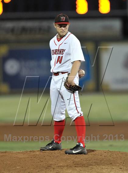 Thumbnail 2 in Los Alamitos vs. Harvard-Westlake (CIF-SS D1 Semi-Final) photogallery.