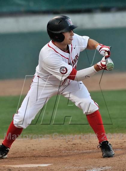 Thumbnail 2 in Los Alamitos vs. Harvard-Westlake (CIF-SS D1 Semi-Final) photogallery.