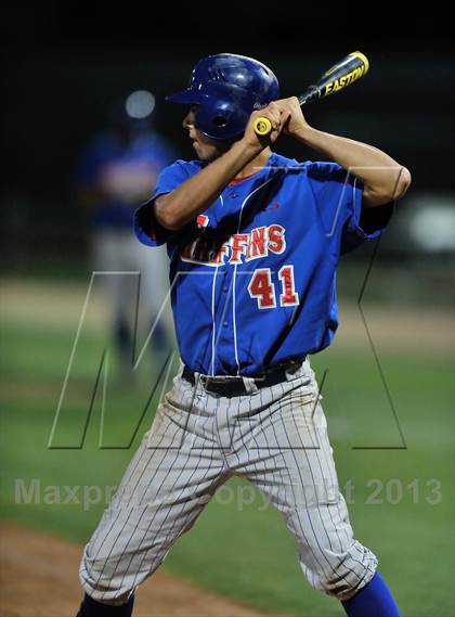 Thumbnail 1 in Los Alamitos vs. Harvard-Westlake (CIF-SS D1 Semi-Final) photogallery.