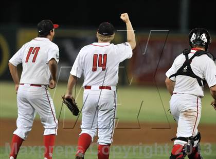 Thumbnail 3 in Los Alamitos vs. Harvard-Westlake (CIF-SS D1 Semi-Final) photogallery.