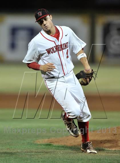 Thumbnail 3 in Los Alamitos vs. Harvard-Westlake (CIF-SS D1 Semi-Final) photogallery.