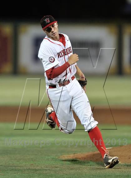 Thumbnail 2 in Los Alamitos vs. Harvard-Westlake (CIF-SS D1 Semi-Final) photogallery.