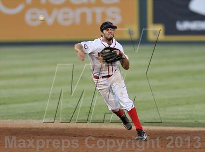 Thumbnail 2 in Los Alamitos vs. Harvard-Westlake (CIF-SS D1 Semi-Final) photogallery.