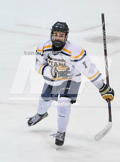 Thumbnail 3 in Churchville-Chili @ Webster Thomas (Section 5 Semifinal) photogallery.