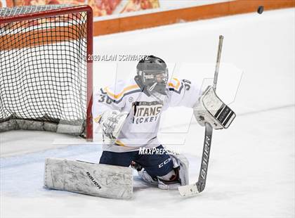 Thumbnail 3 in Churchville-Chili @ Webster Thomas (Section 5 Semifinal) photogallery.