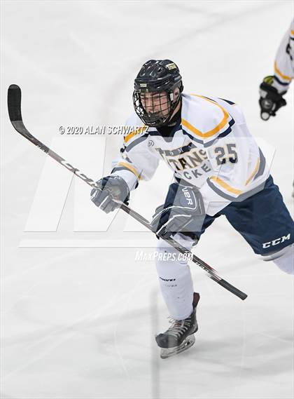 Thumbnail 1 in Churchville-Chili @ Webster Thomas (Section 5 Semifinal) photogallery.