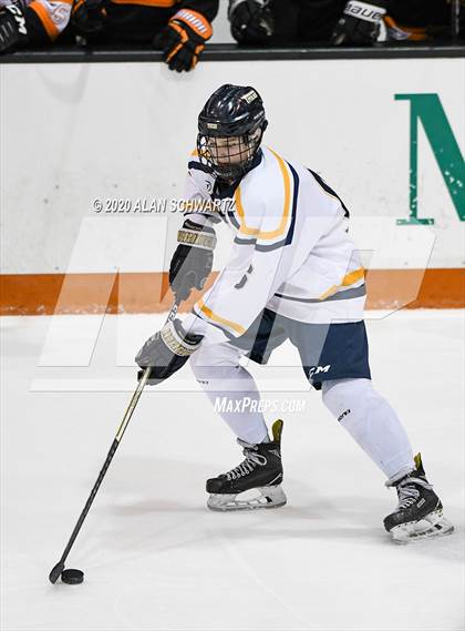 Thumbnail 2 in Churchville-Chili @ Webster Thomas (Section 5 Semifinal) photogallery.